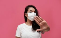 Ученые узнали, почему некоторые люди устойчивы к COVID-19