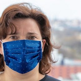 Ляшко рассказал, кто в Украине может бесплатно сдать тест на коронавирус