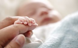 Суміш на козячому молоці: як обрати кращу для дитини