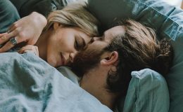 Я боялась секса после родов и оплакивала свое тело: опыт и история мамы