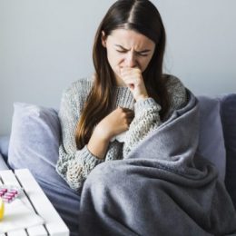 Чому кашель не проходить: 8 основних причин, включаючи COVID-19