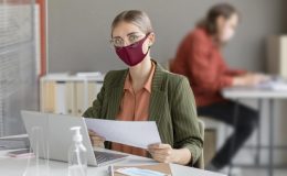 Вчені назвали 7 проявів легкої форми коронавірусу