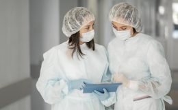 Минздрав: в Украине обновили схемы вакцинации против COVID-19