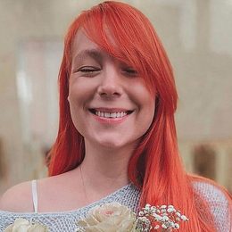 Светлана Тарабарова показала крошечную дочку: невероятно мило