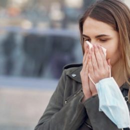 Как нельзя лечить насморк: 5 серьезных ошибок, приводящих к осложнениям