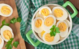 Дієтологи назвали 20 найідеальніших продуктів для схуднення