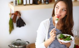 5 продуктов, которые помогут продлить молодость