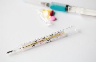 Разбился градусник. Что делать?