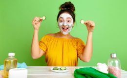 5 домашних масок для лица, которые уберут морщины и черные точки