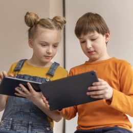 Be smart: 7 цікавих мобільних ігор для дітей