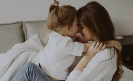 «Дорогая мама!»: трогательное письмо, которое нужно прочитать уставшим мамам