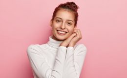 Кому нельзя отбеливать зубы: 5 основных показателей