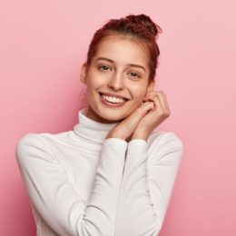 Кому нельзя отбеливать зубы: 5 основных показателей