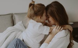 Всего 5 минут в день: 5 игр, которые помогут развить мышление ребенка