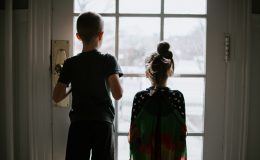 5 запретных фраз, которые никогда нельзя говорить старшим детям