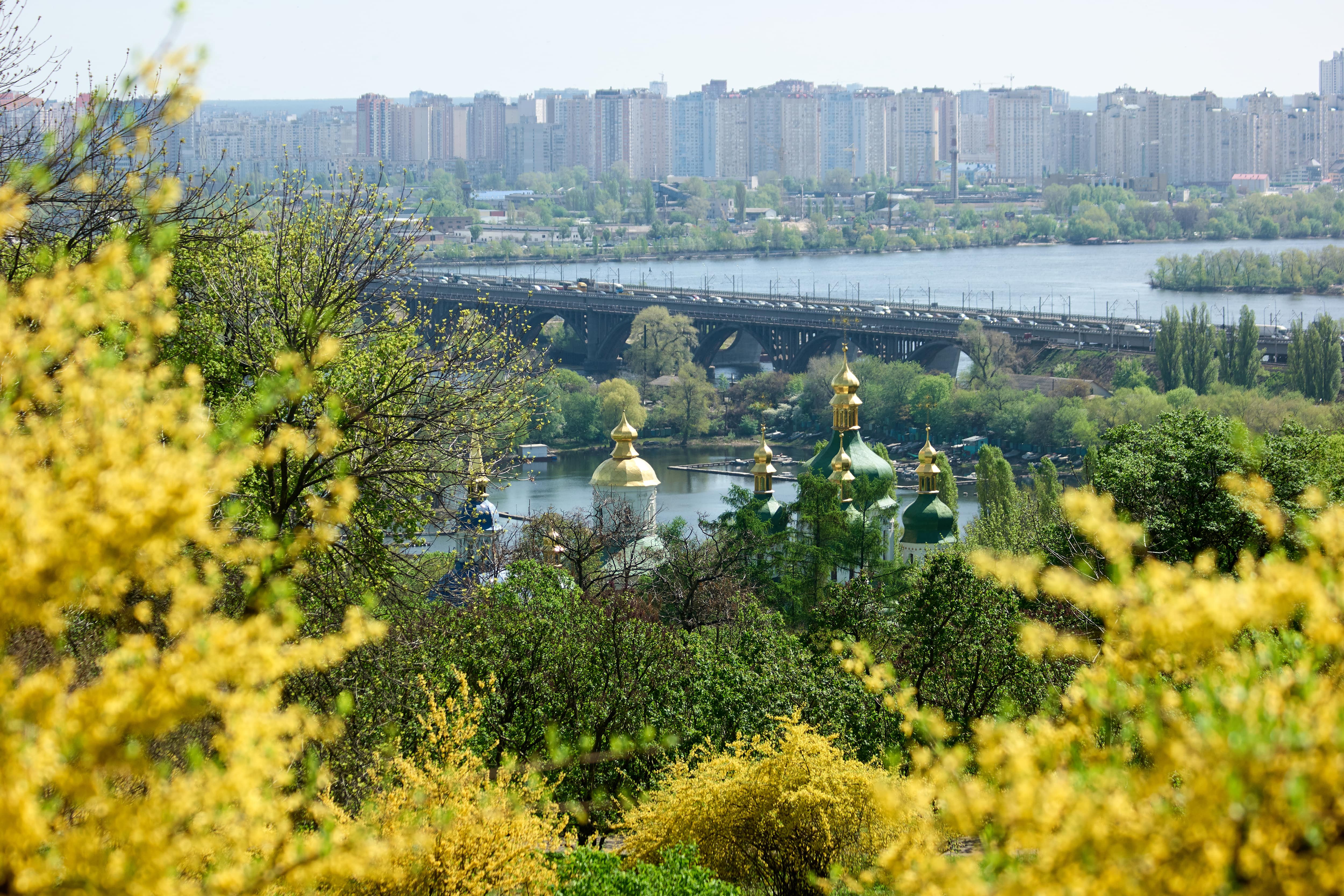 Кращі місця для прогулянок з коляскою