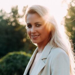 Тоня Матвієнко показала, як відпочиває з донькою Ніною на острові Мадейра