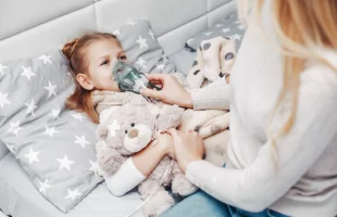 С чем сделать ингаляцию от кашля? Советы детского врача