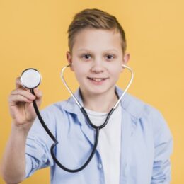 В Україні штрафуватимуть за продаж ліків дітям