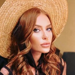 Слава Камінська показала сімейне фото з дітьми та колишнім чоловіком