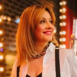 Олена Кравець розповіла, як спілкується з Зеленським під час війни