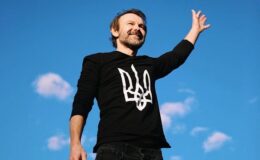 Святослав Вакарчук показал фото с маленьким сыном и раскрыл дату его рождения