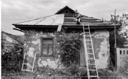 Родные стены, родным людям — как приобщиться к восстановлению разрушенных домов в освобожденных после оккупации селах