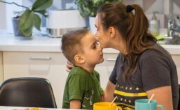 Спасенные детские жизни, благодарные врачи и маленькие пациенты: отчет Фонда Дом Рональда МакДональда