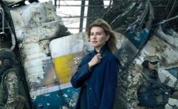 #sitlikeagirl: в сети запустили флешмоб в поддержку Елены Зеленской