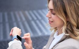 Переход на летнее время 2025: когда украинцы переводят часы