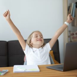 Включай обучение: MEGOGO фокусируется на образовании и открывает новый раздел