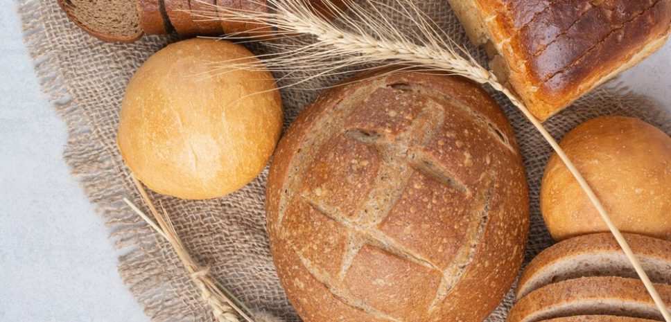 10 простых рецептов вкусного домашнего хлеба