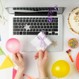 Безпека в інтернеті: 7 порад для батьків на різдвяні канікули