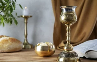 Водохреща 2024: красиві картинки, листівки та вітання з Водохрещем