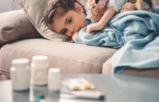 Все про дифтерію: симптоми, діагностика, лікування, наслідки