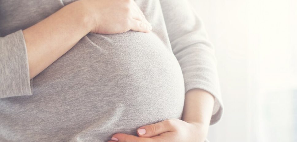 Особенности выплаты больничных при беременности и родах в 2024 году