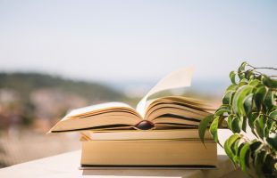 В Україні з’явилася книга про перший контакт з епілепсією. Що це та як її отримати