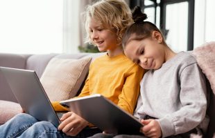 Как безопасно пользоваться соцсетями и интернетом: мультфильм для детей и подростков