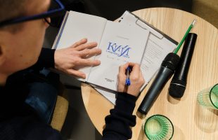 Герої українських міфів vs персонажі Marvel і DC: на «Книжковій країні» розкажуть про новий мультивсесвіт за мотивами української міфології