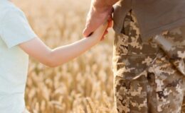 День батька: листівки та привітання