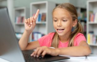 Новый учебный год: 5 советов по безопасности детей в интернете