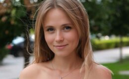 Актриса Анна Кошмал объявила о второй беременности: видео