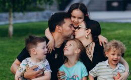 Успешно совмещают карьеру с родительством. Истории этих украинских звезд вдохновляют