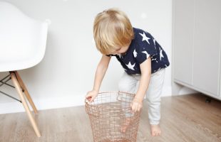 Почему ребенок не хочет убирать? Неочевидные причины, которые вы могли не заметить