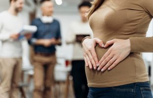 Вакцинация беременных: безопасна ли для здоровья мамы и малыша?
