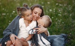 Как наладить эмоциональную поддержку для ребенка: советы для родителей