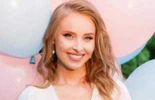 Анна Сагайдачная впервые показала лицо 4-месячной дочери