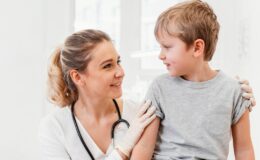 Всеукраинский детский проект в Киеве: «Операция — вакцинация»