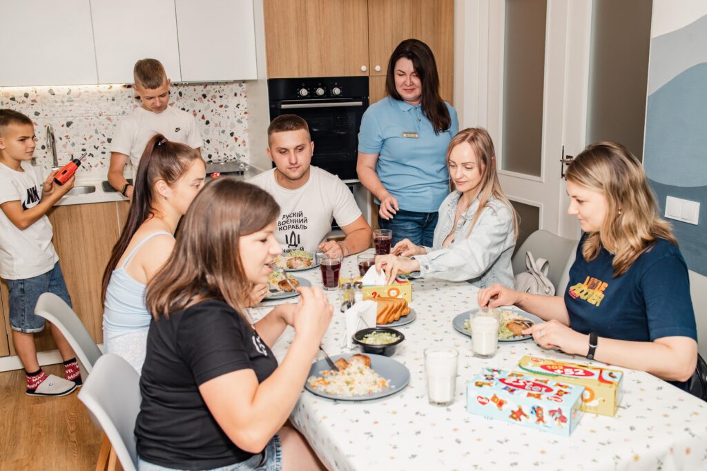 “Фундація Дім Рональда МакДональда” запустила програму безкоштовного харчування