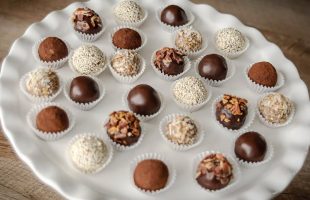 Домашние конфеты для детей: 6 простых и вкусных рецептов для детей